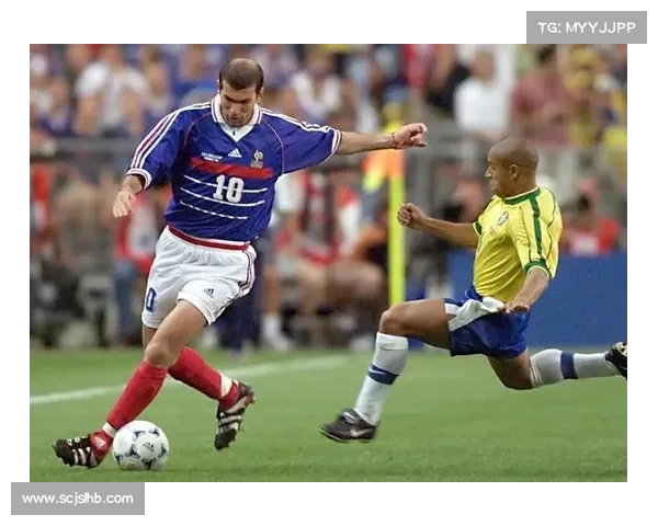 国际足联俱乐部世界杯拉普拉塔大学生队博塞利头球